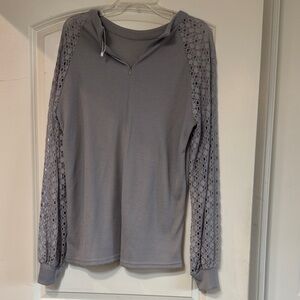 Women's Lace Sleeve Top - Gray